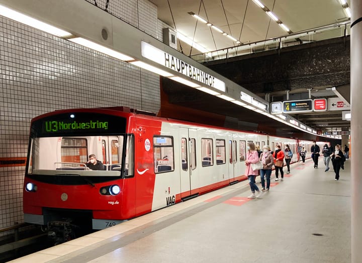 Presentation - Different types of Rail Systems